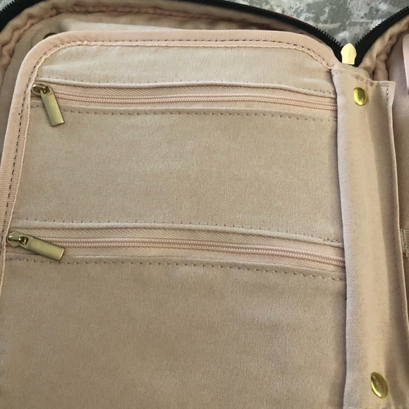 Let’s Travel!!  Algorithm Bags Jewelry Organizer for Home or Travel. As New. - Picture 5 of 10